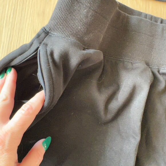 SUPESU Cubby Zip Up Hoodie Sweatpants Set Cropped & Reversible FUZZY HOOD Black - Picture 4 of 7